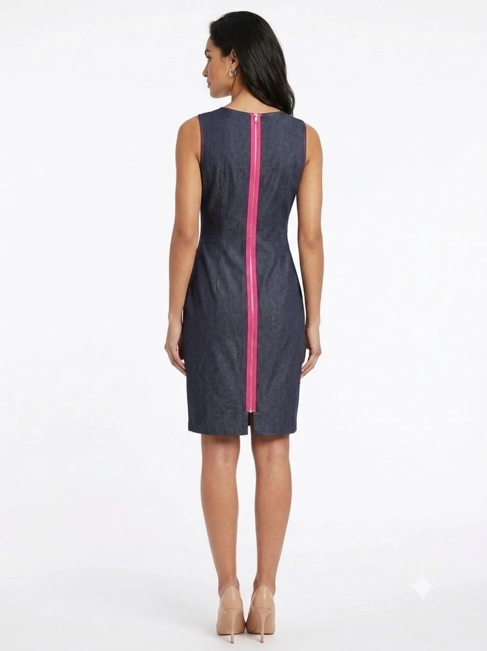 Maggie London Dark Wash Denim Sheath Dress Size 8 Pink Back Zipper⁠